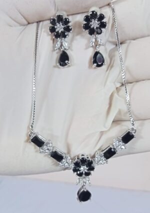Best Quality Artificial Jewelry Necklace Set Silver+Blck